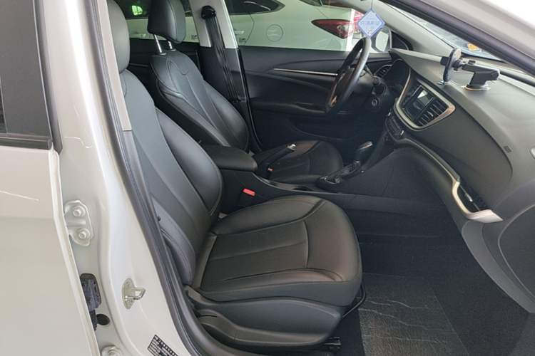 Used Buick GT 2021 Revised Version Flagship 1.5L Automatic Elite Edition Right Front Seat