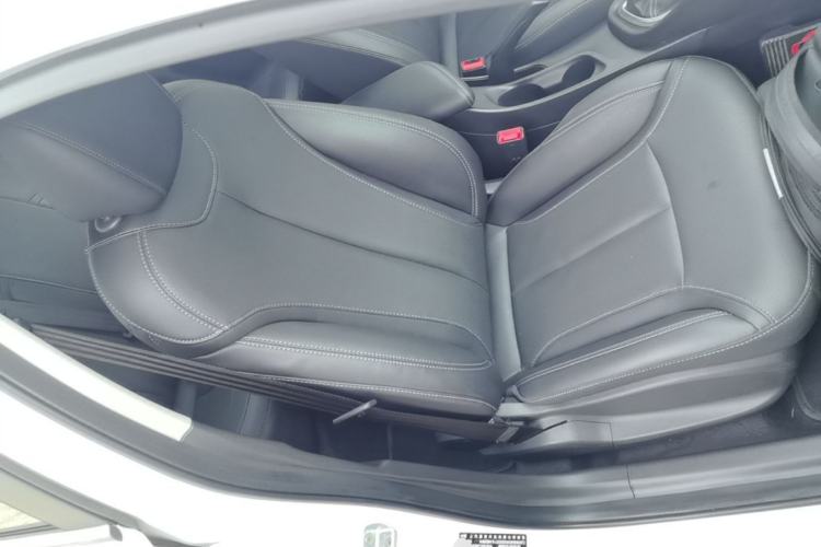 Used Buick GT 2021 Revised Version Flagship 1.5L Automatic Entry-Level Trim Right Front Seat