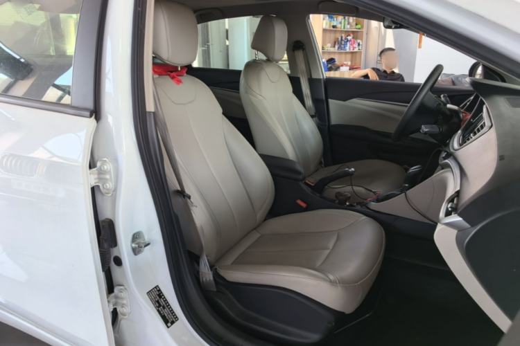 Used Buick GT 2021 Exemplar 1.5L Automatic Elite Version Right Front Seat