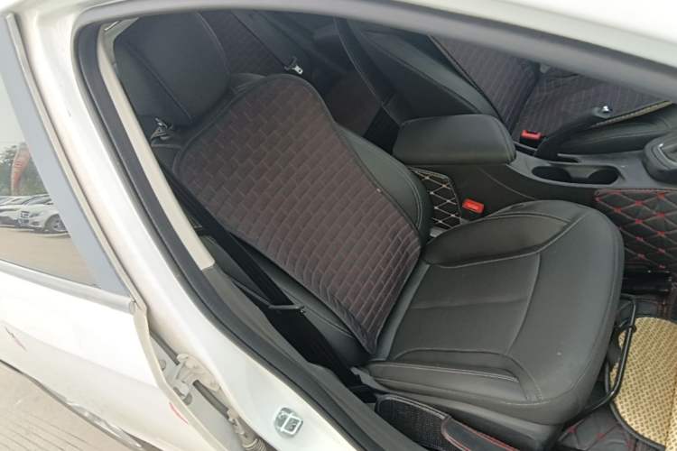 Used Buick GT 2021 Revised Version Flagship 1.5L Automatic Elite Edition Right Front Seat