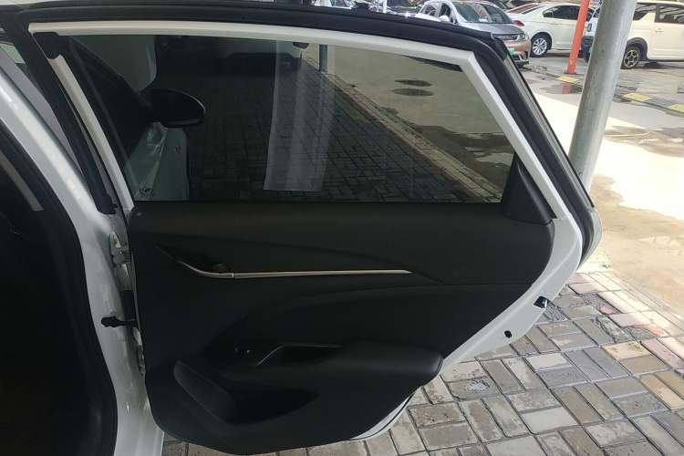 Used Buick GT 2021 Revised Version 1.3T Automatic Mild Hybrid Elite Edition Right Rear Door Interior