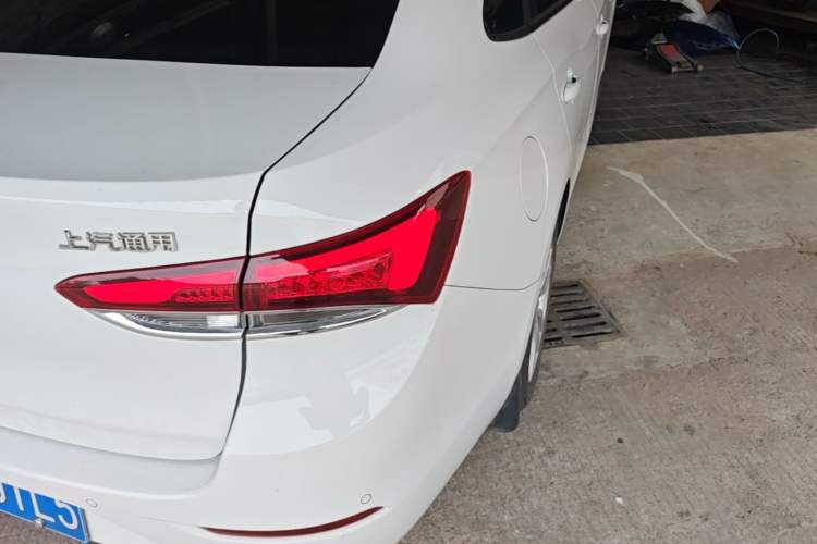 Used Buick GT 2021 Revised Version Flagship 1.5L Automatic Elite Edition Right Rear Taillight