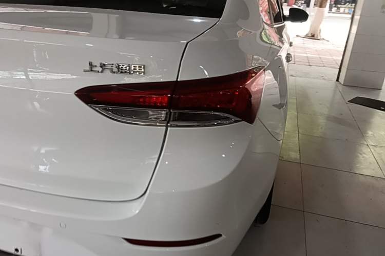 Used Buick GT 2021 Revised Version Flagship 1.5L Automatic Elite Edition Right Rear Taillight