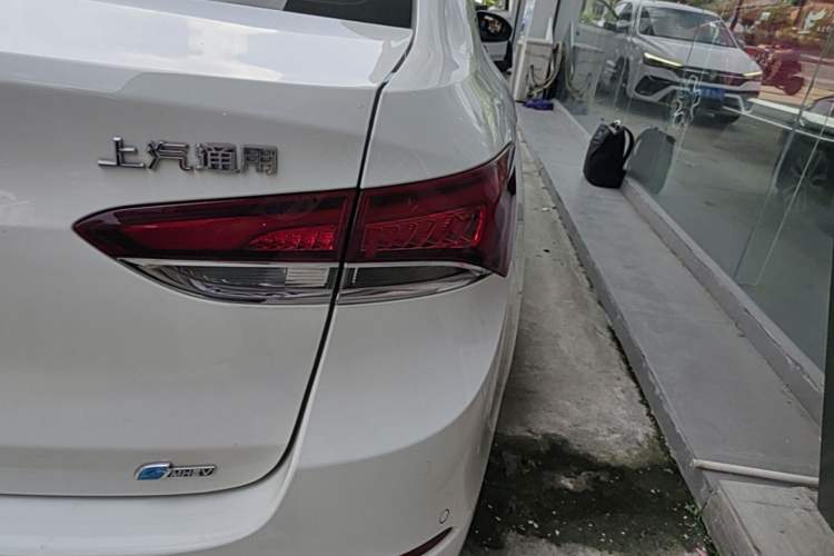 Used Buick GT 2021 Revised Version 1.3T Automatic Mild Hybrid Elite Edition Right Rear Taillight