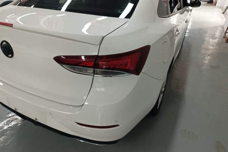 Used Buick GT 2021 Revised Version Flagship 1.5L Automatic Elite Edition Right Rear Taillight