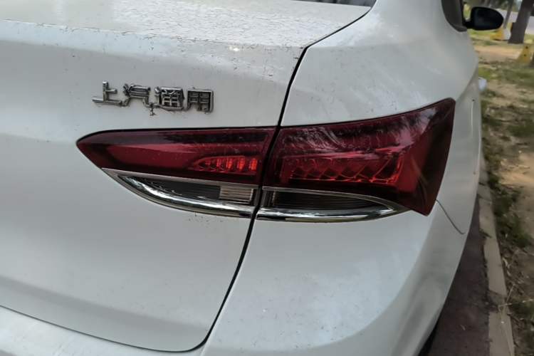 Used Buick GT 2021 Revised Version Flagship 1.5L Automatic Elite Edition Right Rear Taillight