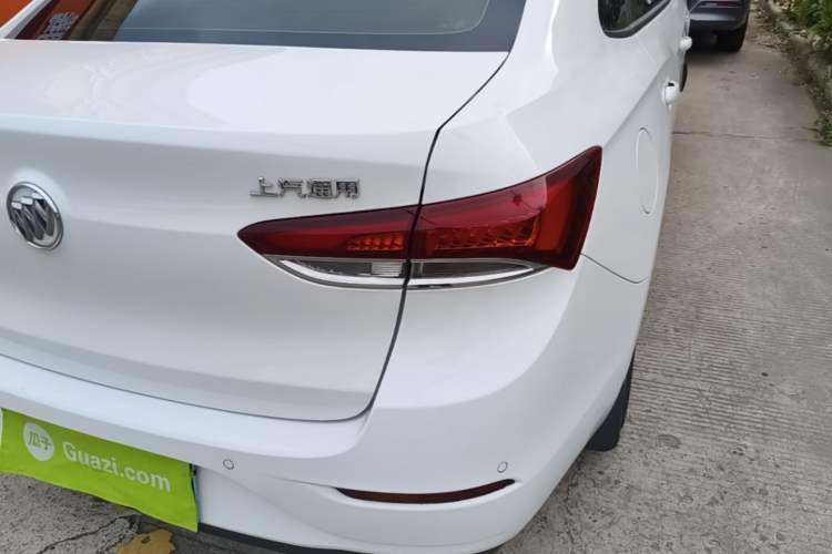 Used Buick GT 2021 Revised Version Flagship 1.5L Automatic Elite Edition Right Rear Taillight