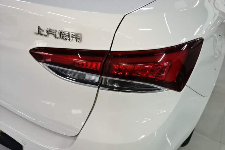 Used Buick GT 2021 Revised Version Flagship 1.5L Automatic Entry-Level Trim Right Rear Taillight