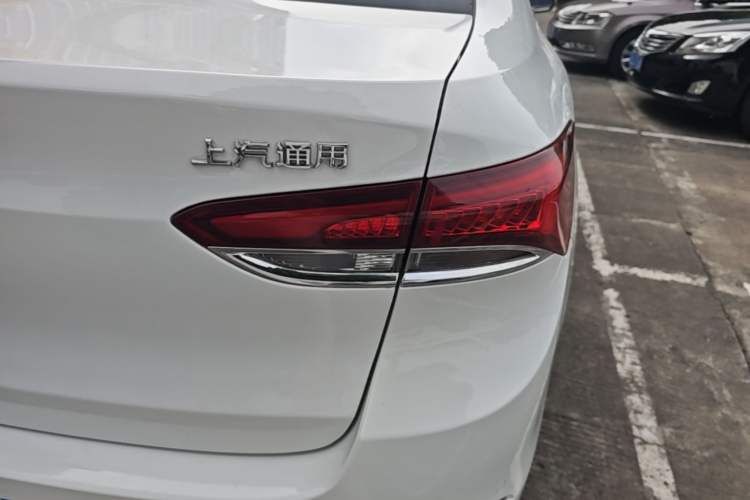Used Buick GT 2021 Revised Version Flagship 1.5L Automatic Elite Edition Right Rear Taillight