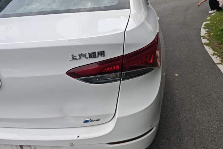 Used Buick GT 2021 Revised Version 1.3T Automatic Mild Hybrid Advanced Edition Right Rear Taillight