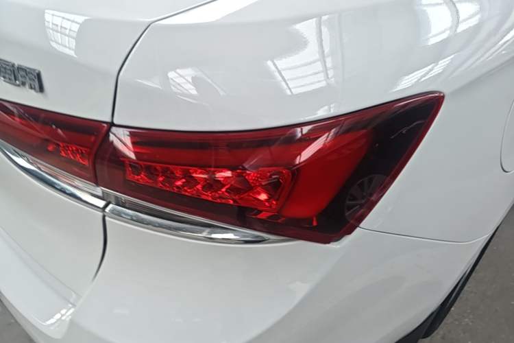 Used Buick GT 2021 Exemplar 1.5L Automatic Elite Version Right Rear Taillight