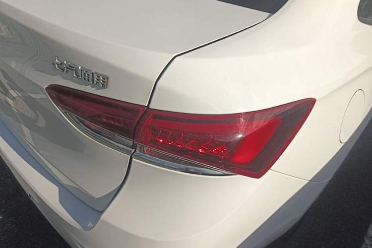 Used Buick GT 2021 1.3T Automatic Mild Hybrid Elite Version Right Rear Taillight