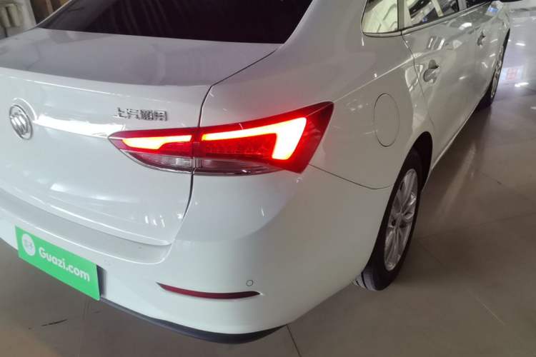 Used Buick GT 2021 Revised Version Flagship 1.5L Automatic Elite Edition Right Rear Taillight