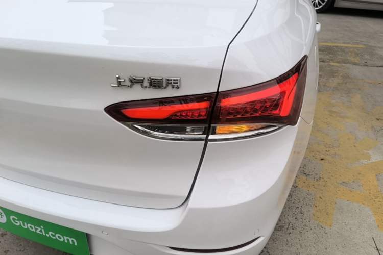 Used Buick GT 2021 Revised Version 1.3T Automatic Mild Hybrid Elite Edition Right Rear Taillight