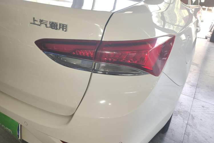 Used Buick GT 2021 Revised Version Flagship 1.5L Automatic Elite Edition Right Rear Taillight
