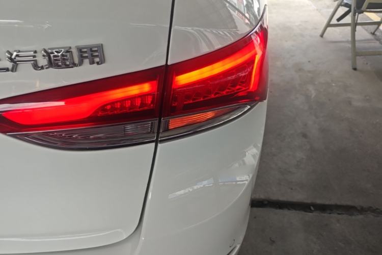 Used Buick GT 2021 Revised Version Flagship 1.5L Automatic Elite Edition Right Rear Taillight
