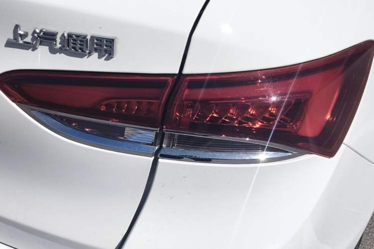 Used Buick GT 2021 Revised Version Flagship 1.5L Automatic Elite Edition Right Rear Taillight
