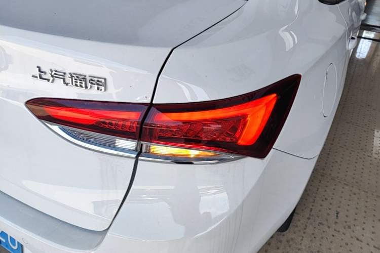 Used Buick GT 2021 Revised Version Flagship 1.5L Automatic Entry-Level Trim Right Rear Taillight