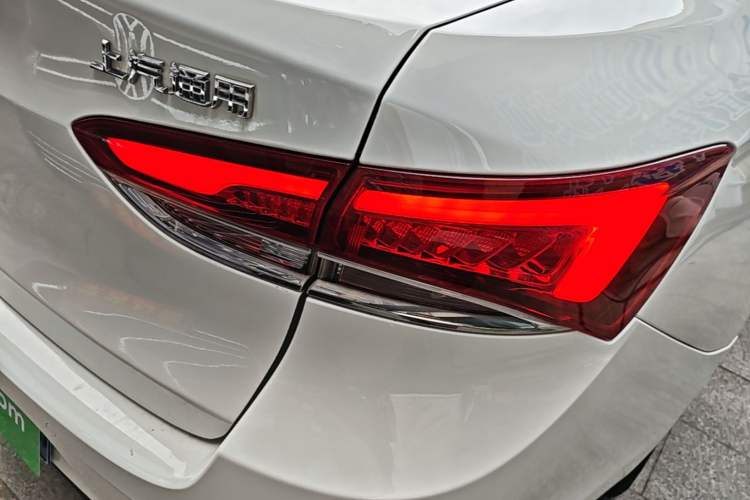Used Buick GT 2021 Revised Version Flagship 1.5L Automatic Elite Edition Right Rear Taillight
