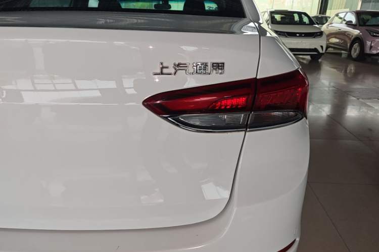 Used Buick GT 2021 Revised Version Flagship 1.5L Automatic Elite Edition Right Rear Taillight