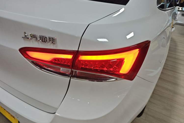 Used Buick GT 2021 Revised Version Flagship 1.5L Automatic Elite Edition Right Rear Taillight