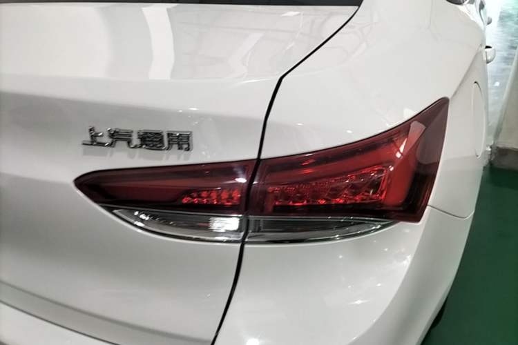 Used Buick GT 2021 Revised Version Flagship 1.5L Automatic Elite Edition Right Rear Taillight
