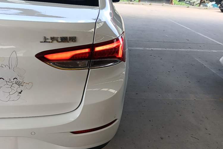 Used Buick GT 2021 Revised Version Flagship 1.5L Automatic Elite Edition Right Rear Taillight