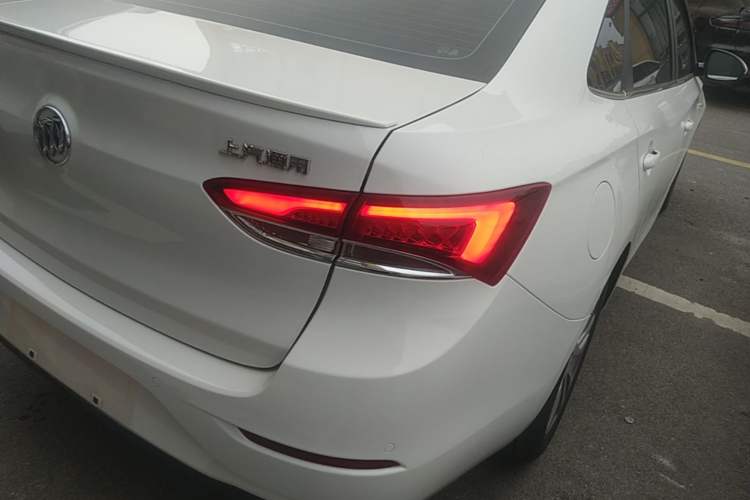 Used Buick GT 2021 1.3T Automatic Mild Hybrid Elite Version Right Rear Taillight