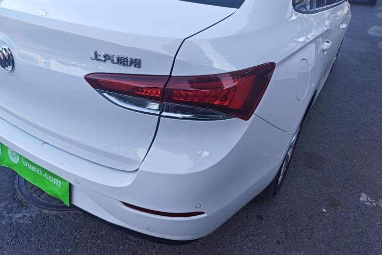 Used Buick GT 2021 Revised Version Flagship 1.5L Automatic Elite Edition Right Rear Taillight