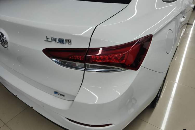 Used Buick GT 2021 Revised Version 1.3T Automatic Mild Hybrid Elite Edition Right Rear Taillight