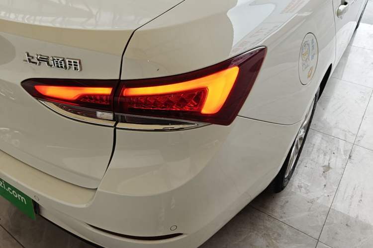 Used Buick GT 2021 Revised Version Flagship 1.5L Automatic Elite Edition Right Rear Taillight