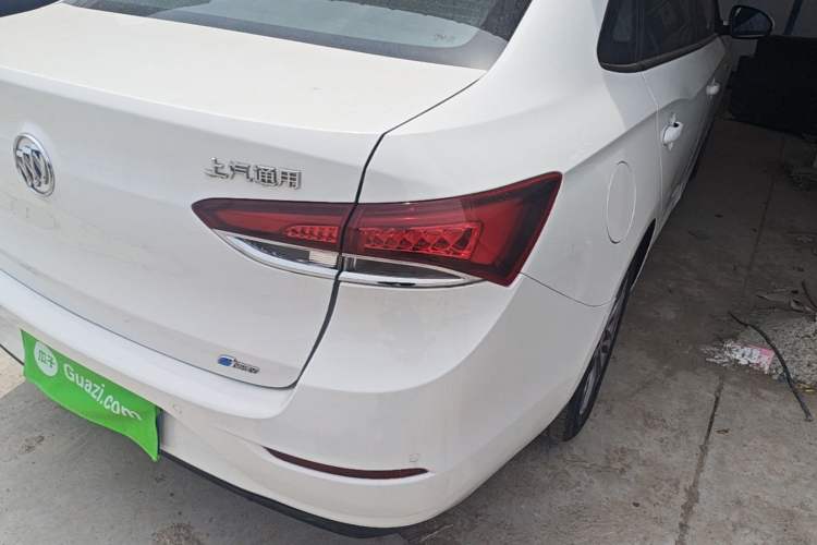 Used Buick GT 2021 Revised Version 1.3T Automatic Mild Hybrid Elite Edition Right Rear Taillight