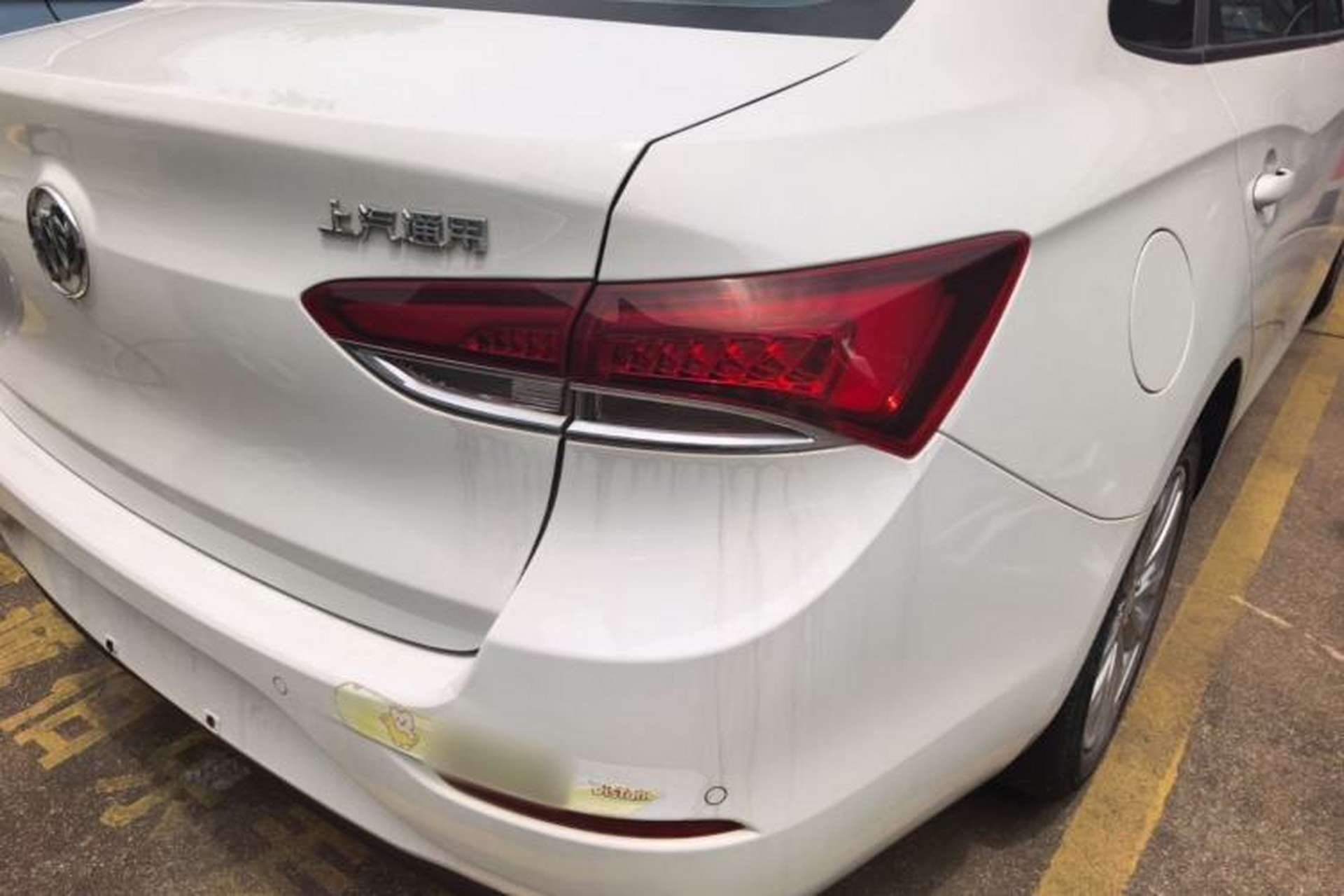 Used Buick GT 2021 Revised Version Flagship 1.5L Automatic Elite Edition Right Rear Taillight