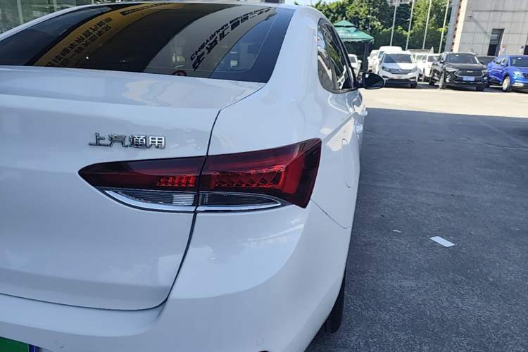 Used Buick GT 2021 1.3T Automatic Mild Hybrid Elite Version Right Rear Taillight