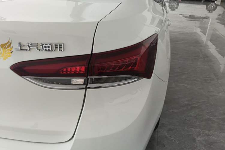 Used Buick GT 2021 Revised Version Flagship 1.5L Automatic Elite Edition Right Rear Taillight