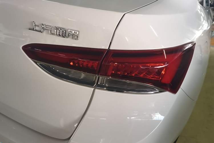 Used Buick GT 2021 Revised Version Flagship 1.5L Automatic Elite Edition Right Rear Taillight