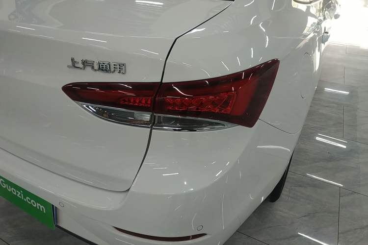 Used Buick GT 2021 Revised Version Flagship 1.5L Automatic Elite Edition Right Rear Taillight