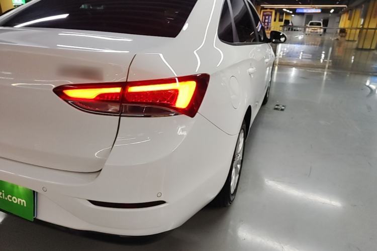 Used Buick GT 2021 Revised Version Flagship 1.5L Automatic Entry-Level Trim Right Rear Taillight