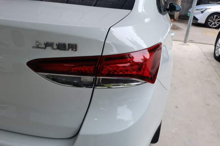 Used Buick GT 2021 Revised Version Flagship 1.5L Automatic Entry-Level Trim Right Rear Taillight