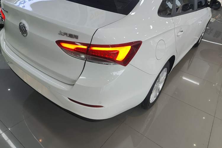 Used Buick GT 2021 Revised Version Flagship 1.5L Automatic Elite Edition Right Rear Taillight