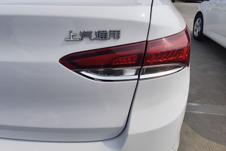 Used Buick GT 2021 Revised Version Flagship 1.5L Automatic Elite Edition Right Rear Taillight