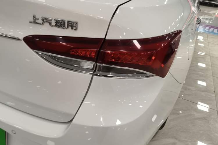 Used Buick GT 2021 Revised Version Flagship 1.5L Automatic Elite Edition Right Rear Taillight