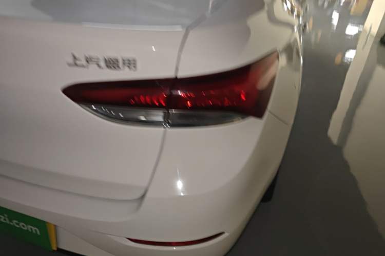 Used Buick GT 2021 Revised Version Flagship 1.5L Automatic Elite Edition Right Rear Taillight
