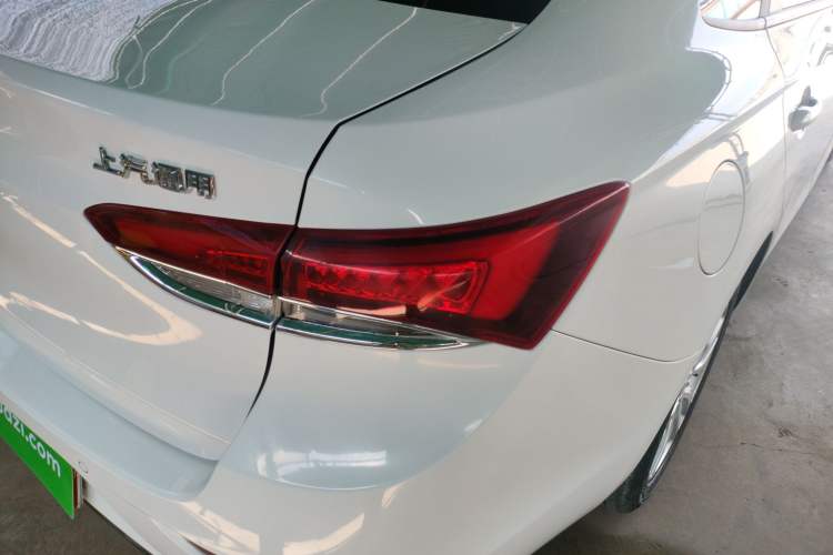 Used Buick GT 2021 Revised Version Flagship 1.5L Automatic Elite Edition Right Rear Taillight