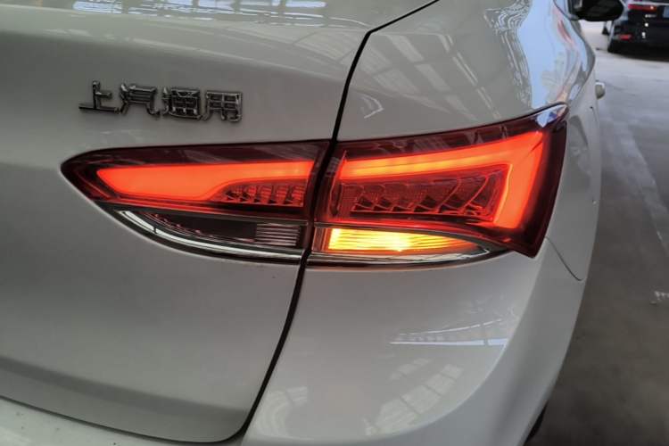 Used Buick GT 2021 Revised Version Flagship 1.5L Automatic Elite Edition Right Rear Taillight