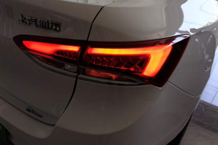 Used Buick GT 2021 Revised Version 1.3T Automatic Mild Hybrid Elite Edition Right Rear Taillight