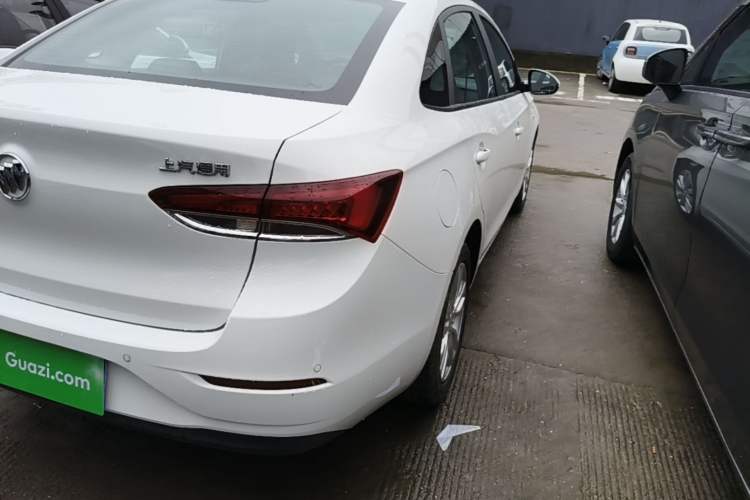 Used Buick GT 2021 Revised Version Flagship 1.5L Automatic Entry-Level Trim Right Rear Taillight
