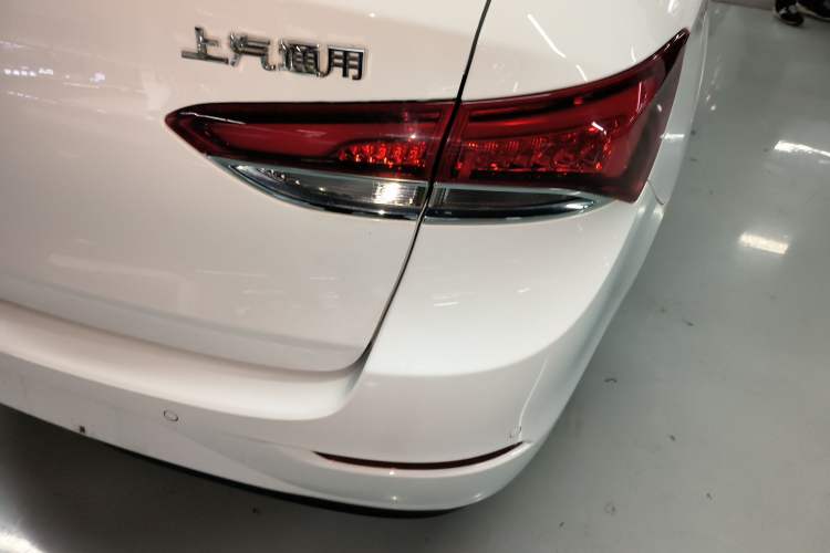 Used Buick GT 2021 Revised Version Flagship 1.5L Automatic Elite Edition Right Rear Taillight