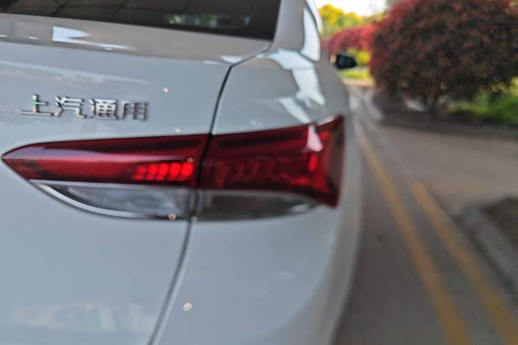 Used Buick GT 2021 Revised Version Flagship 1.5L Automatic Elite Edition Right Rear Taillight