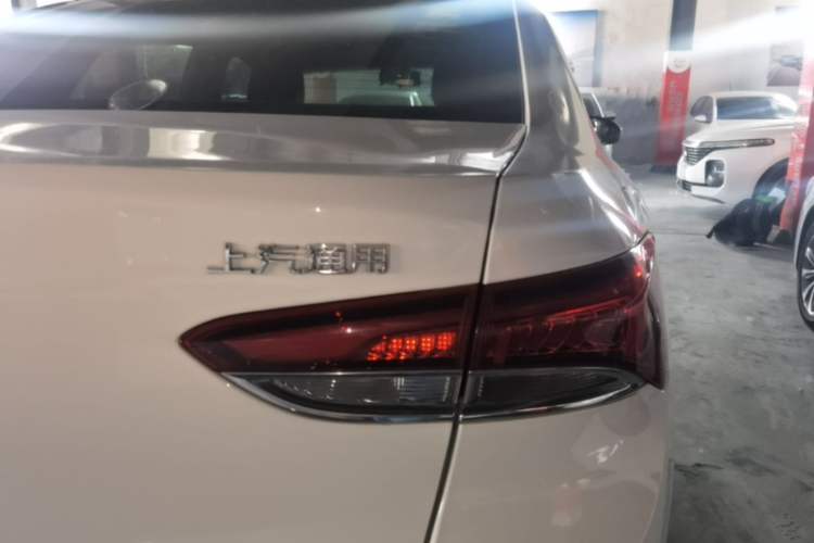 Used Buick GT 2021 Revised Version Flagship 1.5L Automatic Elite Edition Right Rear Taillight